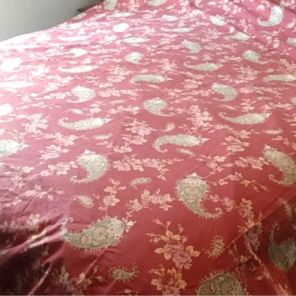 Pottery Barn Florence Queen duvet cover
